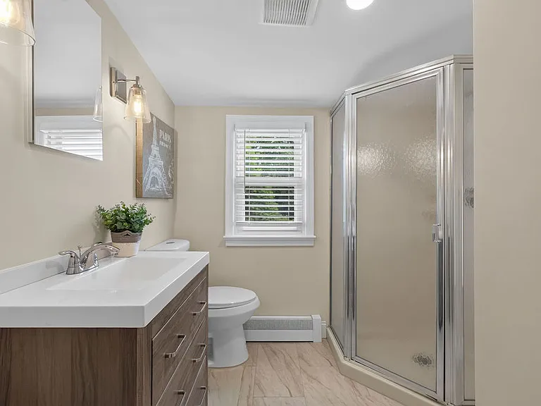 663 Mountain Ave — Photo 18
