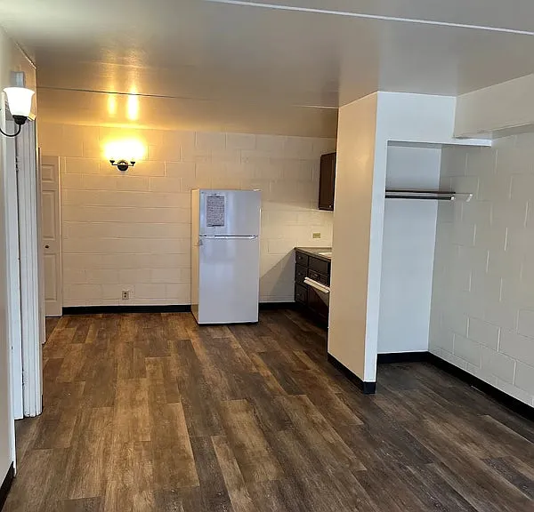 Hilo Val Hala Apartments — Photo 8