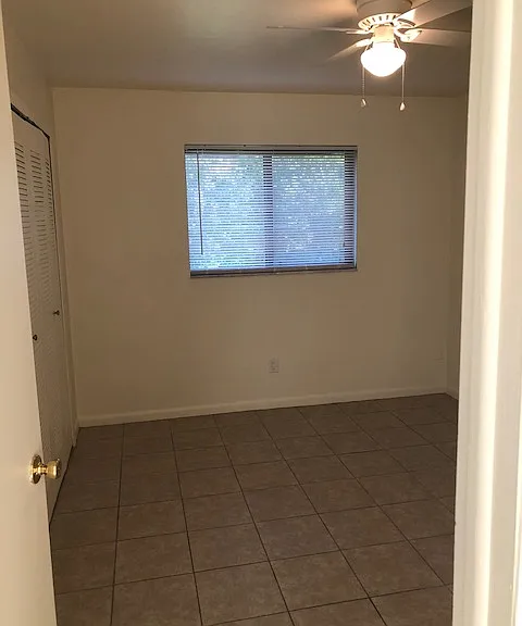 1318 SE 40th Terrace 2 — Photo 27