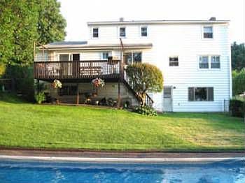 3rd image of 4617 Madison Dr