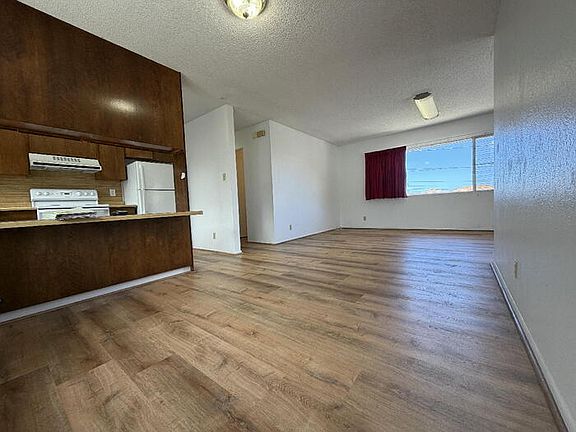 2nd image of 1849 9th Ave