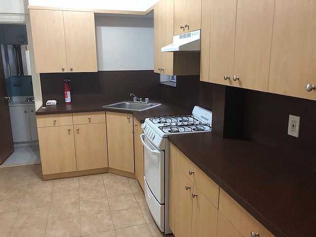 1st image of 3137 35th St APT 1