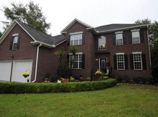 199 Hamlet Cir, Goose Creek, SC 29445