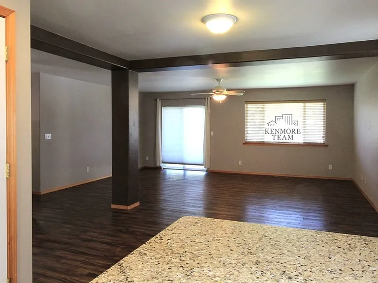 4108 S Waverly Pl — Photo 5