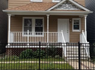 3719 W Wabansia Ave, Chicago, IL 60647