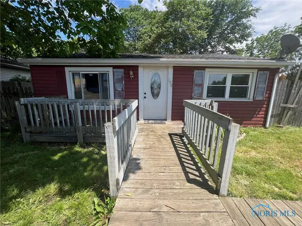 208 Plymouth St, Marion, OH 43302