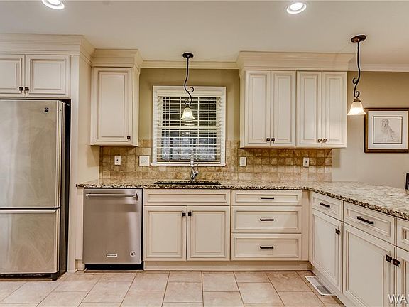 4th image of 5308 Northwood Lake Dr W