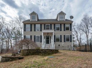 27 Red Squirrel Lane, Chester, NH 03036-4241