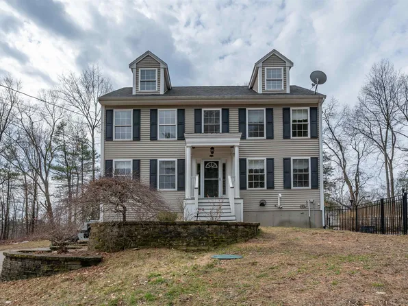 27 Red Squirrel Lane, Chester, NH 03036-4241