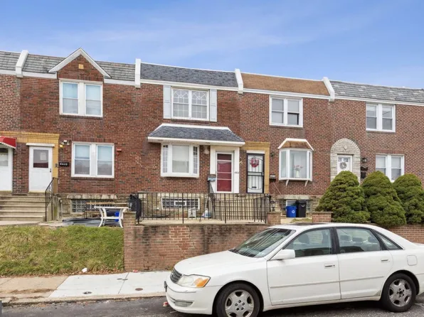 4404 Oakmont St, Philadelphia, PA 19136