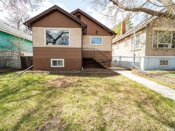 1358 King STREET, Regina, SK S4T 4G2