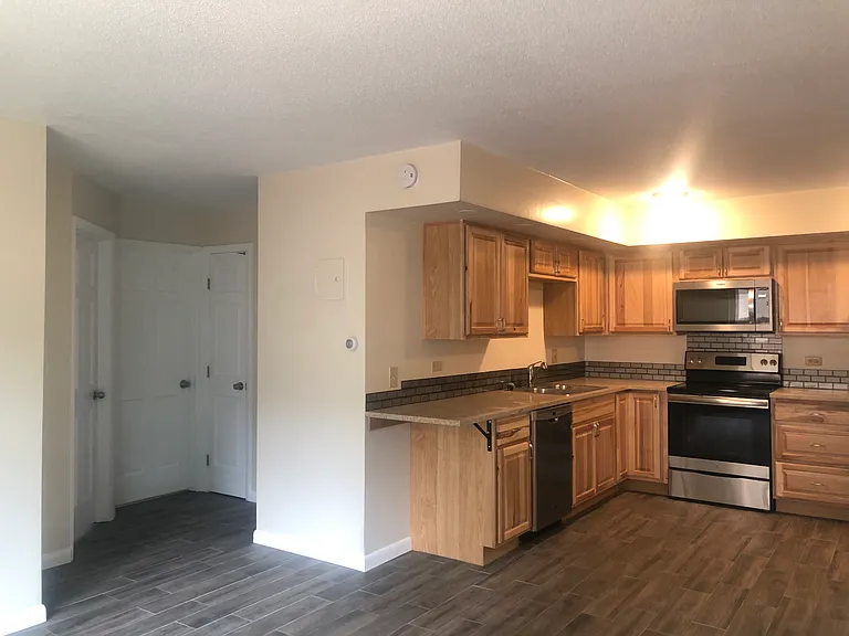 1280 Wolff St #10 — Photo 7