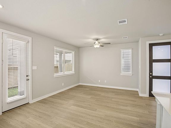 7th image of this home