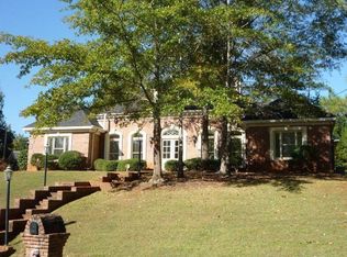 711 Petrie Rd, Auburn, AL 36830