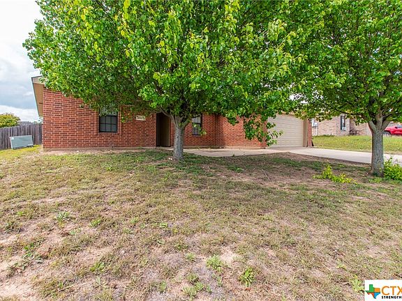 3rd image of 1120 Marlee Cir