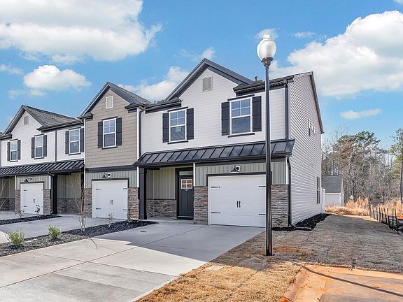 2nd image of 415 Belgrove Way Lot 113