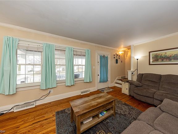 4th image of 5190 Oakmont Dr