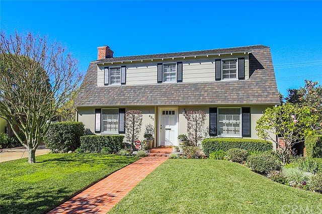 1st image of 425 El Encanto Dr