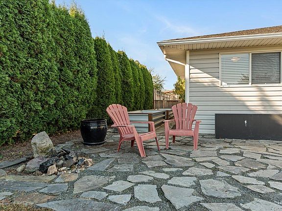 4th image of 6783 Vanmar St
