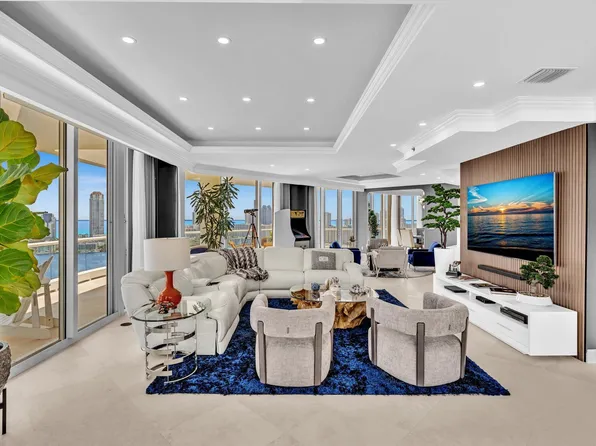 7000 Island Boulevard #Ph-06, Aventura, FL 33160