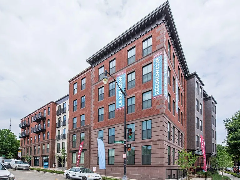 Reed Row — Photo 1