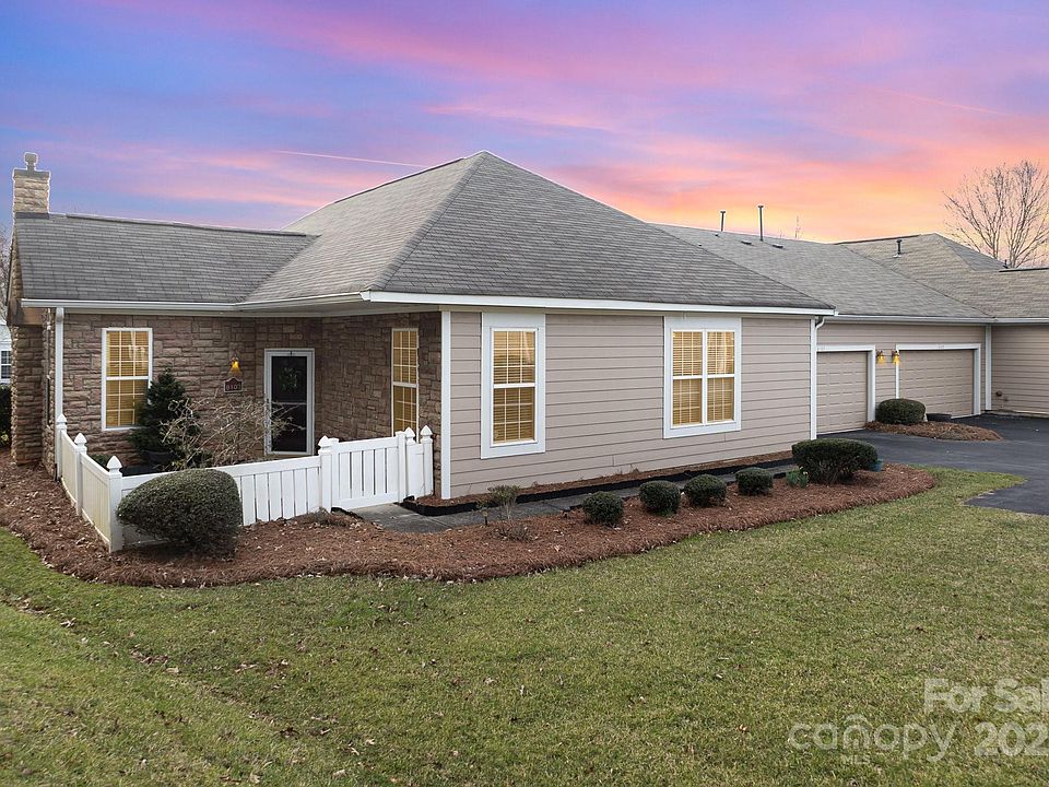 1st image of 8107 Sultana Cir