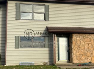 205 Fairway Gardens Dr, Hurricane, WV 25526
