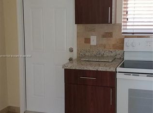 1740 NE 148th St APT 1, Miami, FL 33181