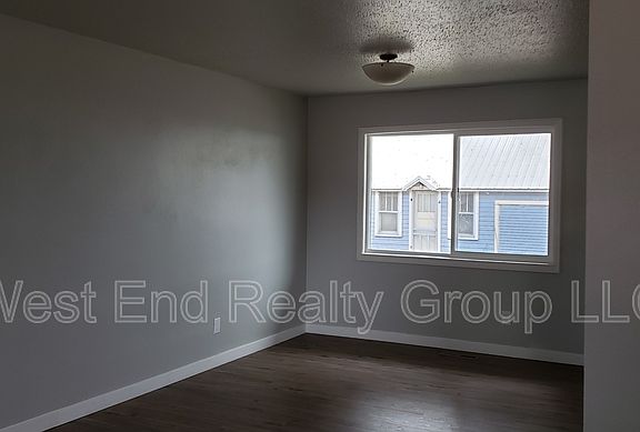 4th image of 765 N Colorado Ave