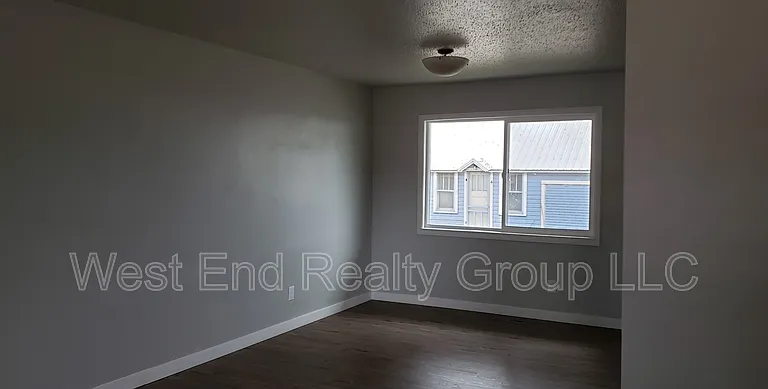 765 N Colorado Ave — Photo 4