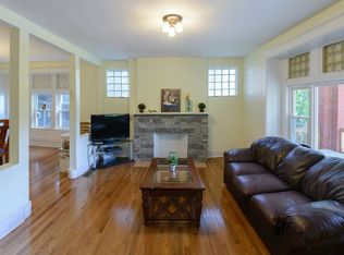 5731 Hobart St, Pittsburgh, PA 15217