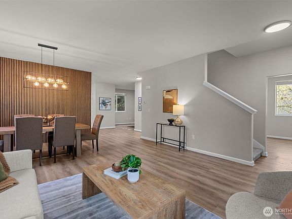 3rd image of 31116 Baltic Lane NE