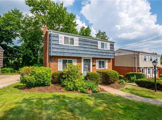 5391 Hacienda Dr, Pittsburgh, PA