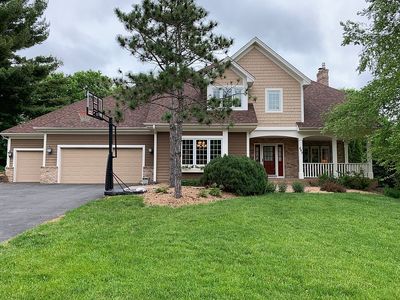 647 Evergreen Cir, Shoreview, MN, 55126