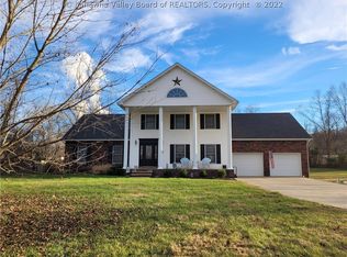 4 Anchors Way, Winfield, WV 25213