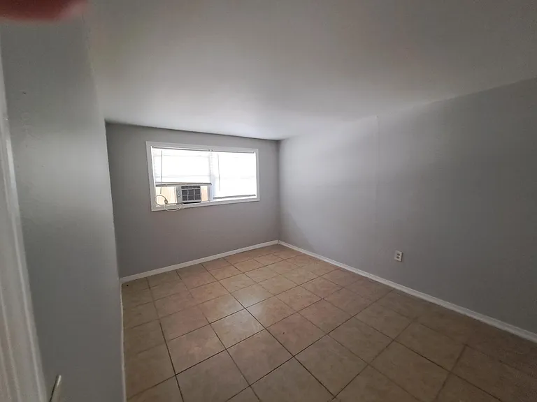 514 Avenue C NE #3 — Photo 5