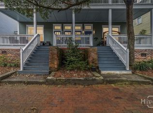 413 E Waldburg St #B, Savannah, GA 31401