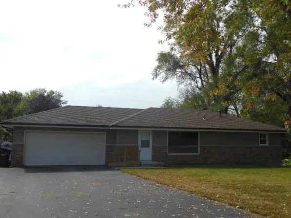 3329 Lookout Dr, Rockford, IL 61109