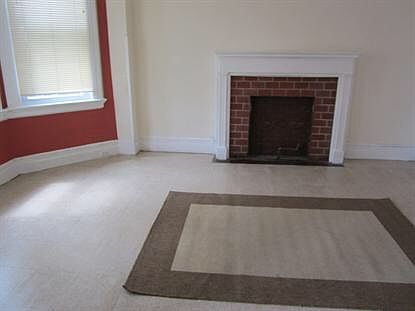 2nd image of 46 Eaton Pl