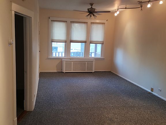 3rd image of 4022 N Campbell Ave #1F