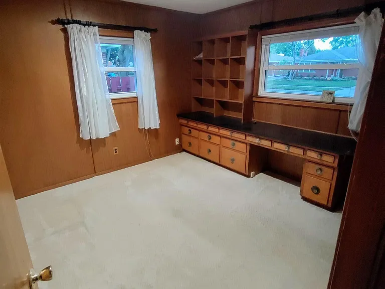19801 Edmunton St — Photo 12