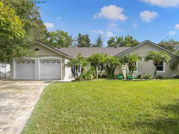 8136 Strada Dr, Orlando, FL 32822