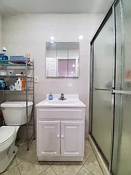 Rented by Teresa Lai, LREB