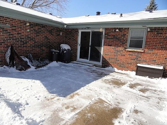 5th image of 103 Oakview Dr