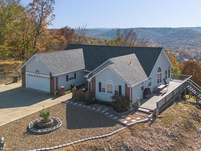 311 Holiday Island Dr, Holiday Island, AR, 72631