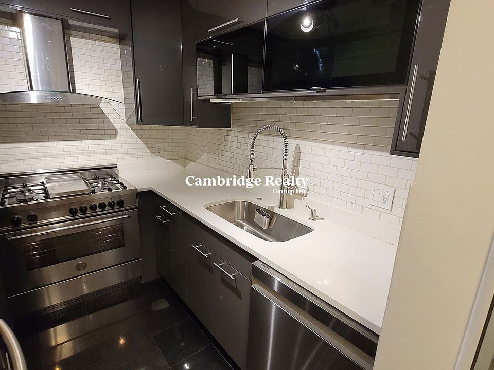 1st image of 33 Pond Ave #924T