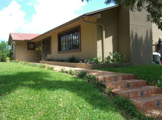 16710 SW 59th Ct, Southwest Ranches, FL 33331