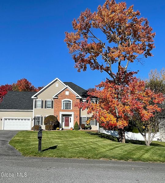 3rd image of 2066 Orchard Park Drive