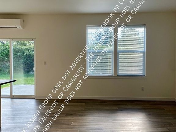 2nd image of 2285 Brome St Unit C