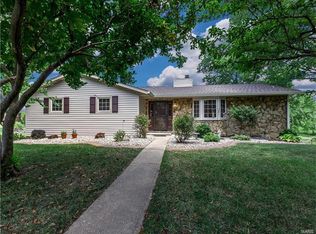 120 Lou Rosa Dr, Collinsville, IL 62234